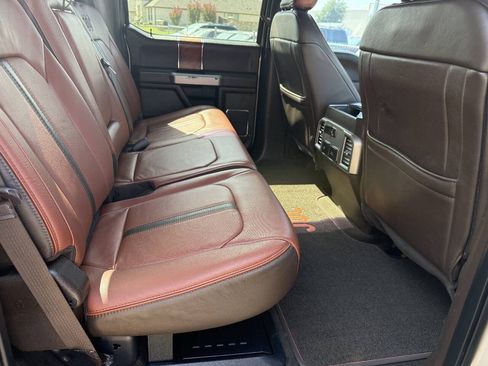 Used 2018 Ford F250 King Ranch w/ FX4 Off-Road Package AWD/4WD image 26