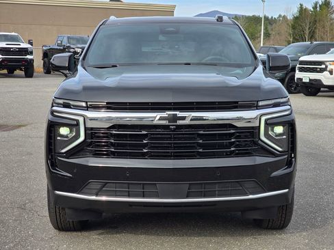 New 2026 Chevrolet Suburban LS image 16