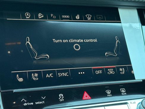 New 2026 Audi RS Q8 performance image 20