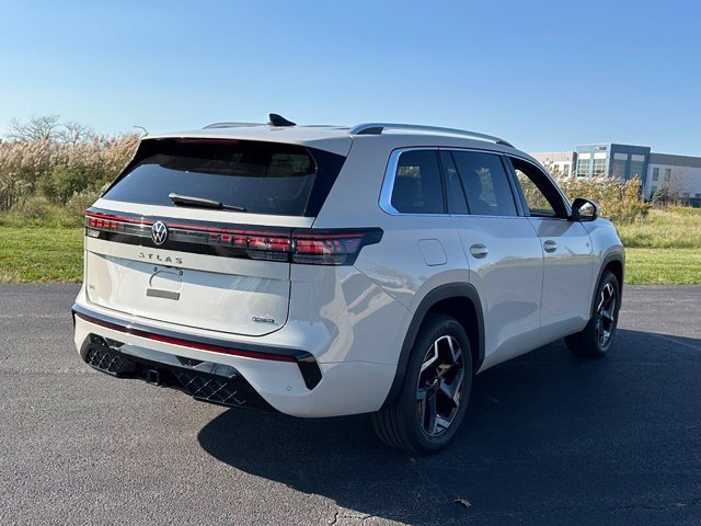 New 2027 Volkswagen Atlas SEL R-Line AWD/4WD image 3