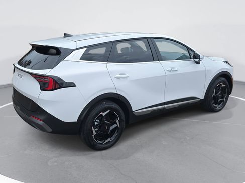 New 2026 Kia Sportage EX image 5