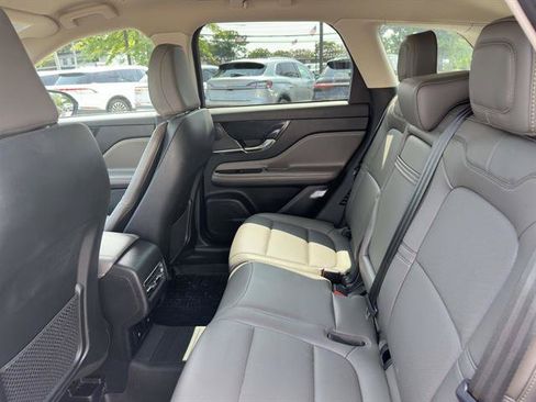Used 2023 Lincoln Corsair AWD w/ Equipment Group 101A image 10