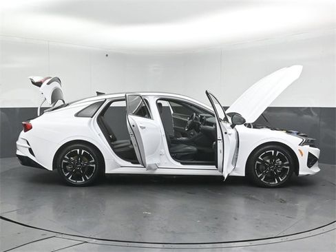 Used 2023 Kia K5 GT-Line image 61