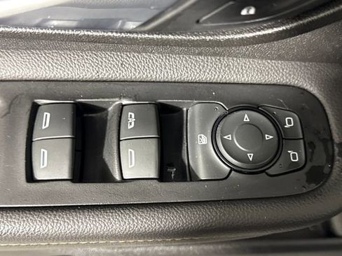 Used 2020 GMC Terrain SLT AWD/4WD image 18