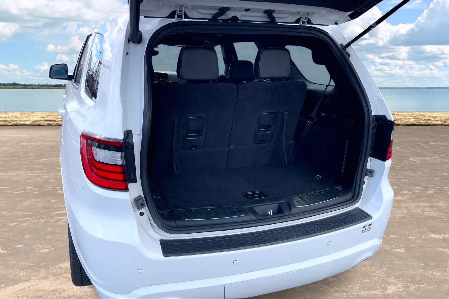 Used 2022 Dodge Durango R/T w/ Quick Order Package 22F AWD/4WD image 18