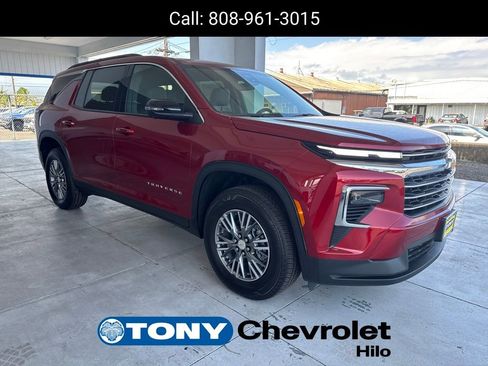 New 2025 Chevrolet Traverse LT w/ Driver Confidence Package image 7