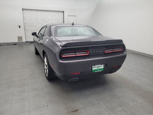 Used 2020 Dodge Challenger SXT w/ Plus Package RWD image 6
