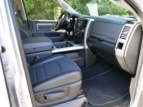 Used 2018 RAM 2500 Big Horn image 37