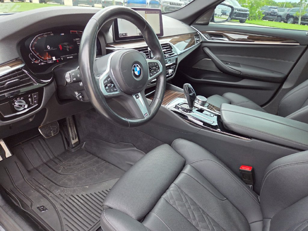 Used 2023 BMW 530i w/ M Sport Package RWD image 27