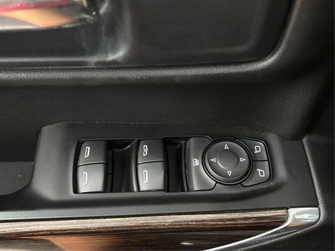 Used 2019 GMC Sierra 1500 Elevation w/ Elevation Value Package AWD/4WD image 40