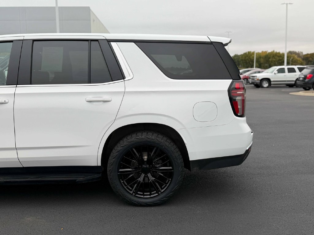 Used 2023 Chevrolet Tahoe 4WD image 13