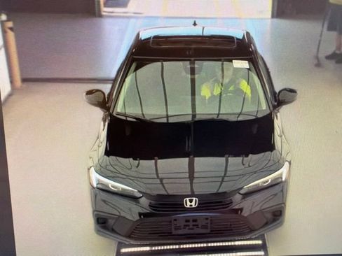 Used 2023 Honda Civic EX image 12