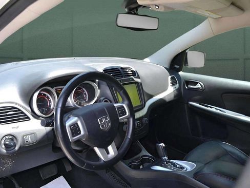 Used 2017 Dodge Journey GT image 21