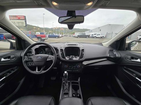 Used 2018 Ford Escape Titanium AWD/4WD image 15