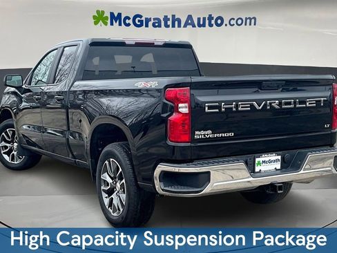 Used 2025 Chevrolet Silverado 1500 LT AWD/4WD image 5