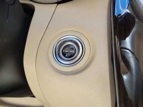 Certified 2021 Mercedes-Benz GLC 300 GLC 300 image 20