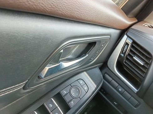 Used 2023 Nissan Rogue SL w/ SL Premium Package FWD image 25