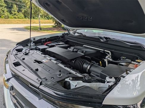 Used 2023 Chevrolet Colorado LT w/ LT Convenience Package II image 37