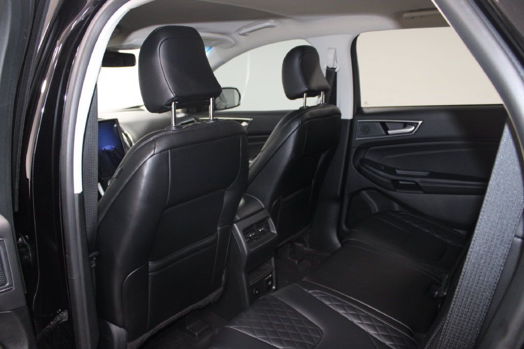 Used 2024 Ford Edge Titanium AWD/4WD image 24