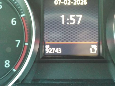 Used 2017 Volkswagen GTI SE FWD image 37