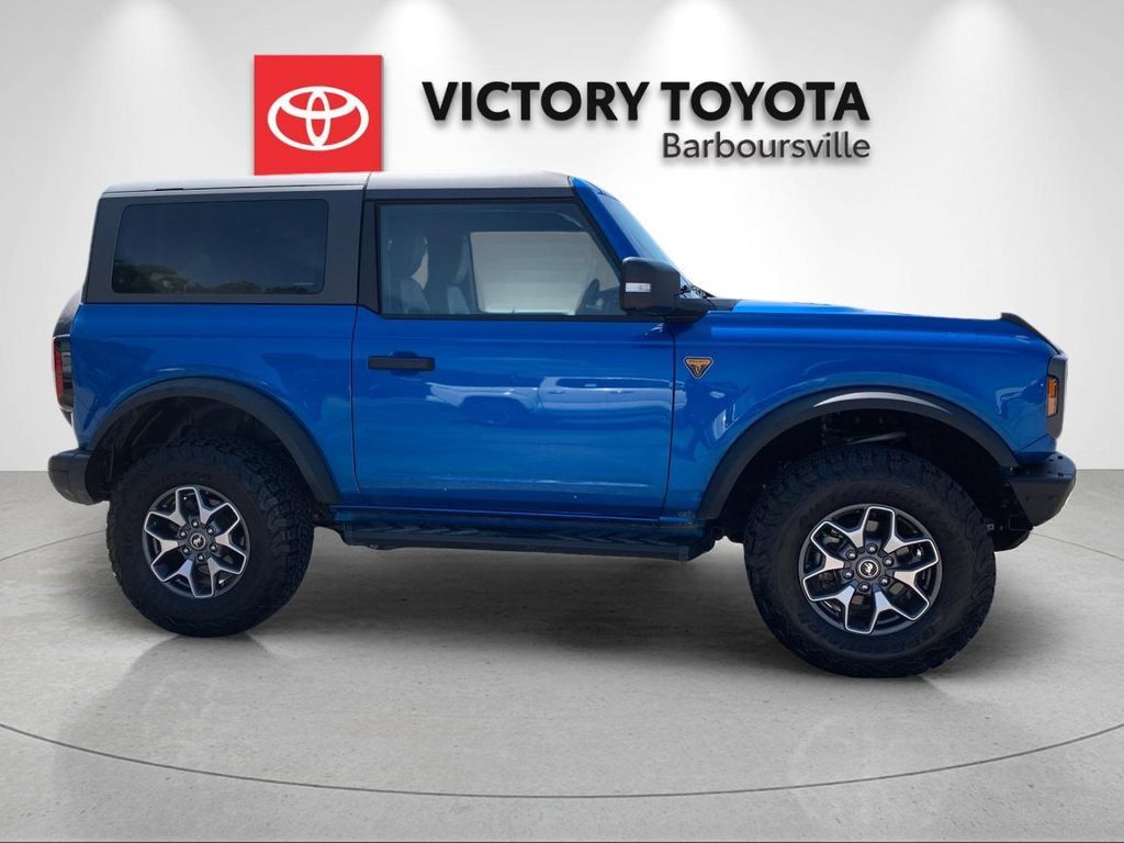 Used 2024 Ford Bronco Badlands AWD/4WD image 6