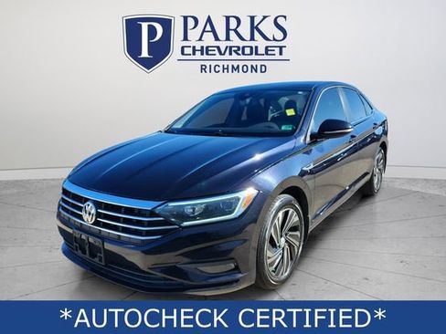 Used 2019 Volkswagen Jetta SEL Premium image 3