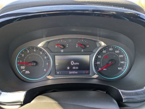 Used 2024 Chevrolet Traverse LT image 19