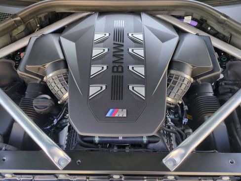 New 2026 BMW X7 M60i image 15