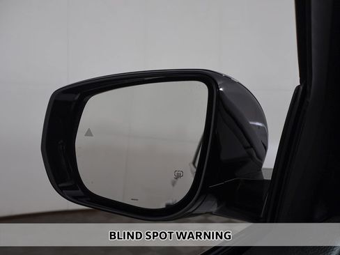 Used 2023 Jeep Grand Cherokee Altitude AWD/4WD image 5