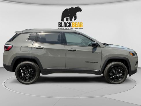 New 2026 Jeep Compass Latitude AWD/4WD image 2