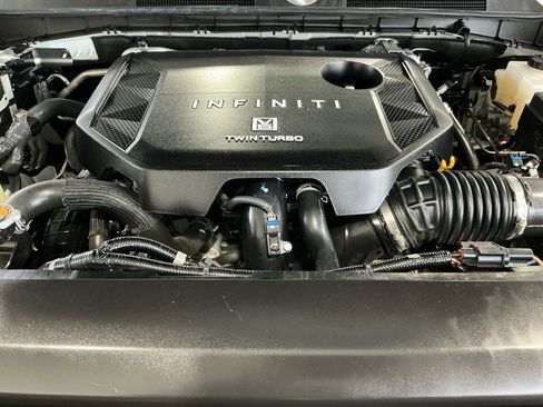 Used 2025 INFINITI QX80 Sensory image 64