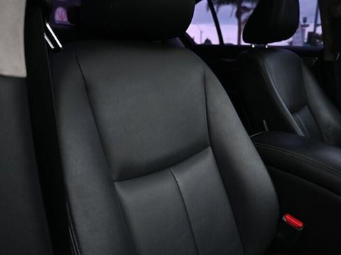 Used 2017 INFINITI Q50 3.0t Premium w/ 3.0T Premium Plus Package image 69