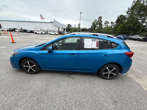 Used 2022 Subaru Impreza 2.0i Premium AWD/4WD image 5