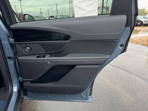 New 2026 Lincoln Nautilus Reserve image 27