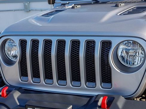 Used 2018 Jeep Wrangler Rubicon AWD/4WD image 6
