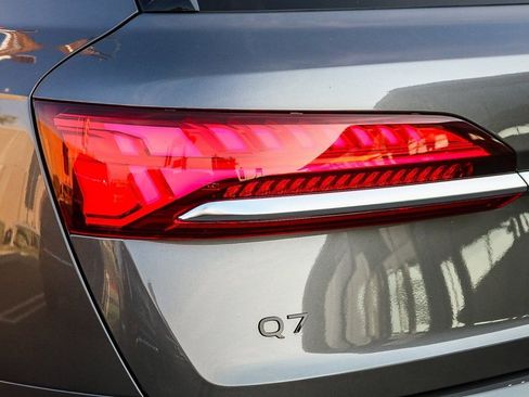 New 2026 Audi Q7 3.0T Premium Plus image 9