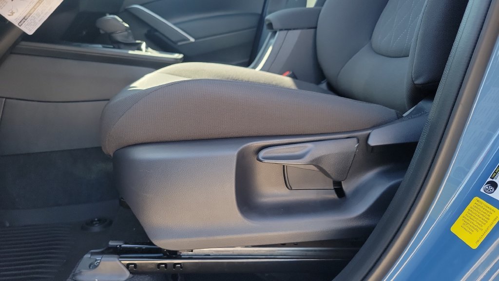 New 2026 Toyota Corolla Cross LE FWD image 19