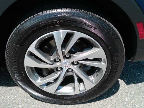 Certified 2023 Buick Envision Essence FWD image 29