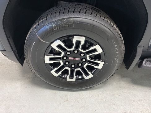 New 2026 GMC Sierra EV Elevation image 33