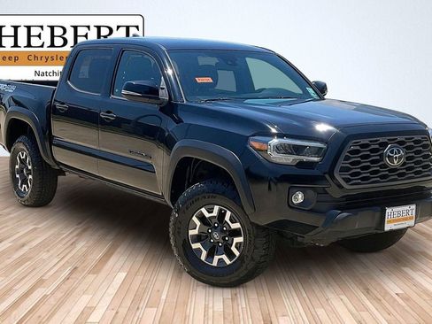 Used 2021 Toyota Tacoma TRD Off-Road AWD/4WD image 2