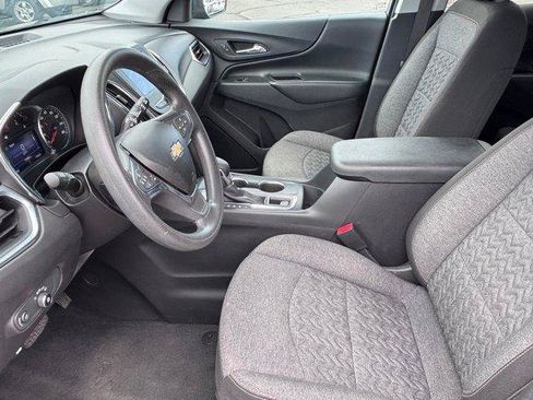 Used 2023 Chevrolet Equinox LT FWD image 16
