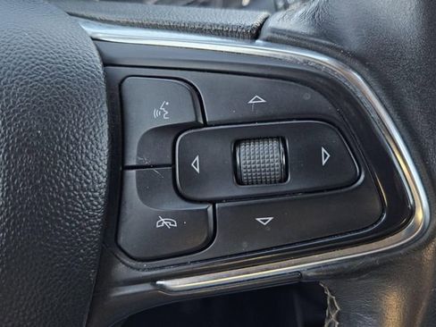 Used 2021 Buick Encore GX Preferred image 22