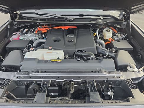 Used 2024 Toyota Sequoia SR5 image 32