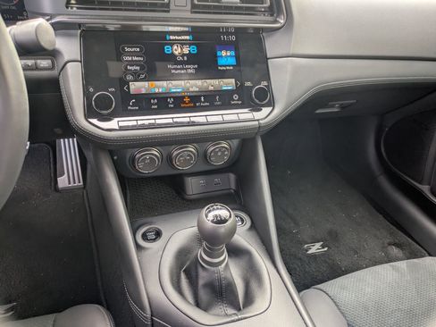 Used 2024 Nissan Z Performance w/ Heritage Edition image 20