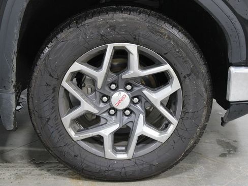 Used 2022 GMC Sierra 1500 SLT AWD/4WD image 14