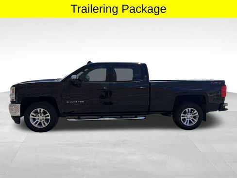 Used 2018 Chevrolet Silverado 1500 LT w/ All Star Edition AWD/4WD image 9