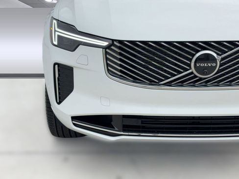 New 2026 Volvo XC90 T8 Ultra w/ Protection Package Premier AWD/4WD image 29