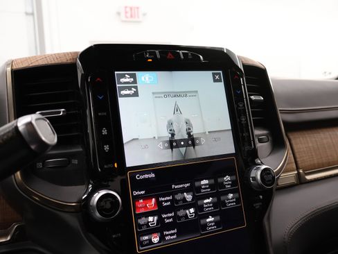 Used 2021 RAM 3500 Limited image 21