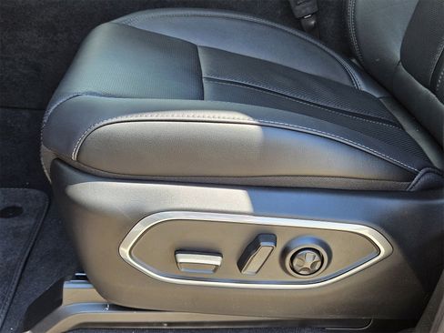 New 2025 Jeep Wagoneer Series II w/ Premium Group I image 24