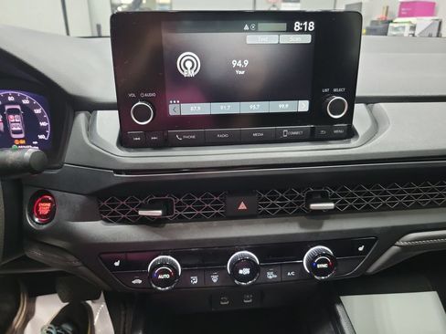 Used 2024 Honda Accord EX image 6